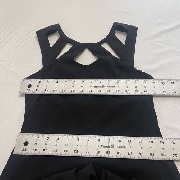 Vera Wang Black Cut Out Cocktail Dress Size 2 - Picture 3 of 7